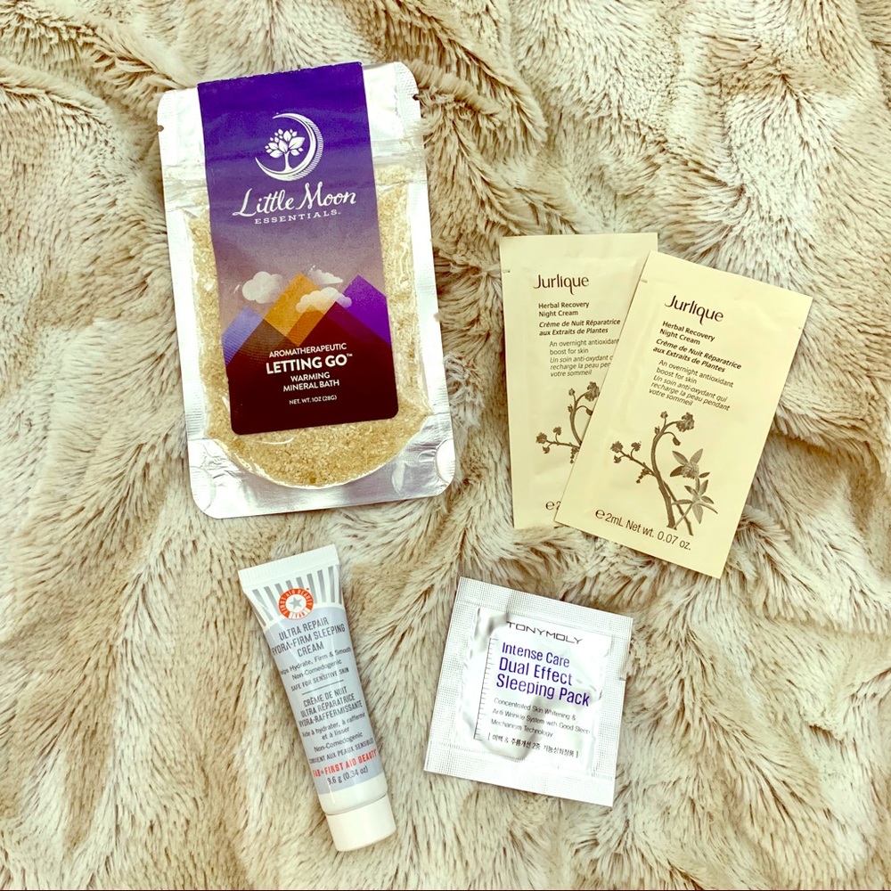 *NEW* Nighttime Essentials Sample Set
